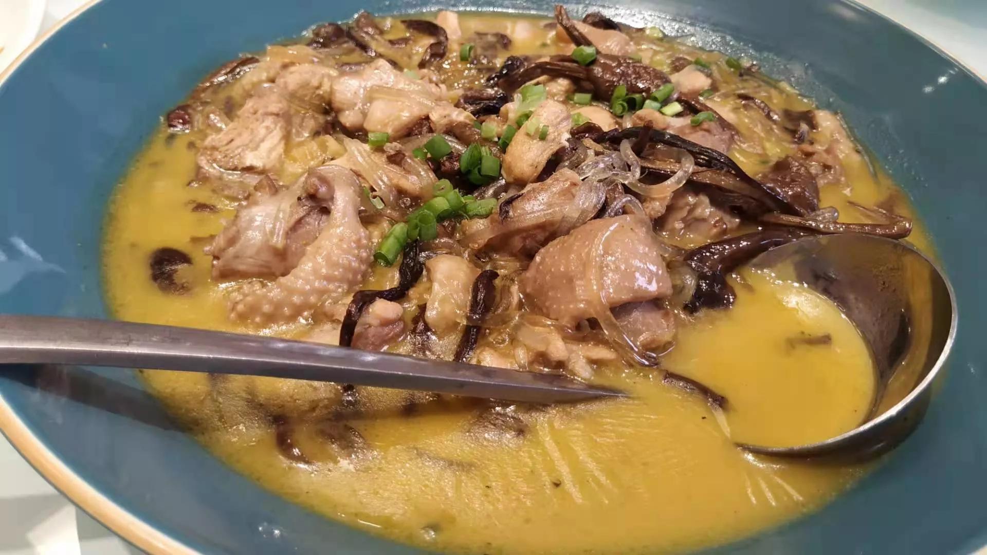 东北中秋家宴必备十大硬菜，传统美味团圆盛宴