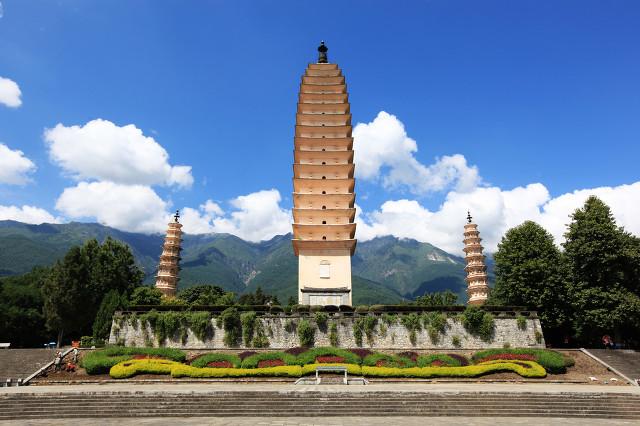 中国这10个景色绝美的景观，你去过5个就算旅游达人啦