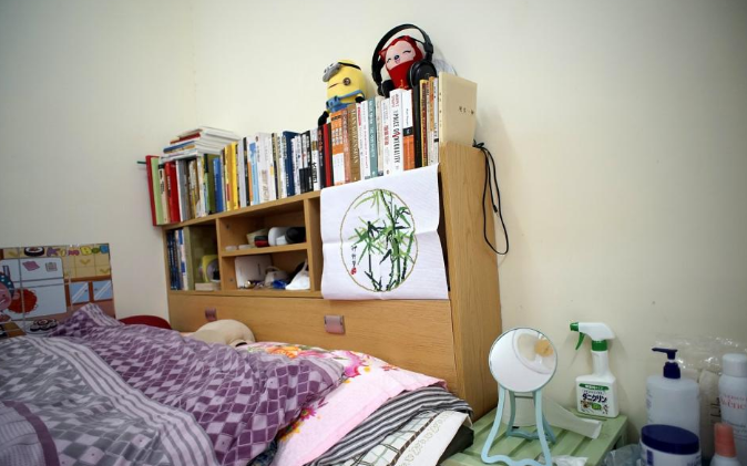 南开大学宿舍走红，“夫妻宿舍”让人羡慕，网友：想回炉重造