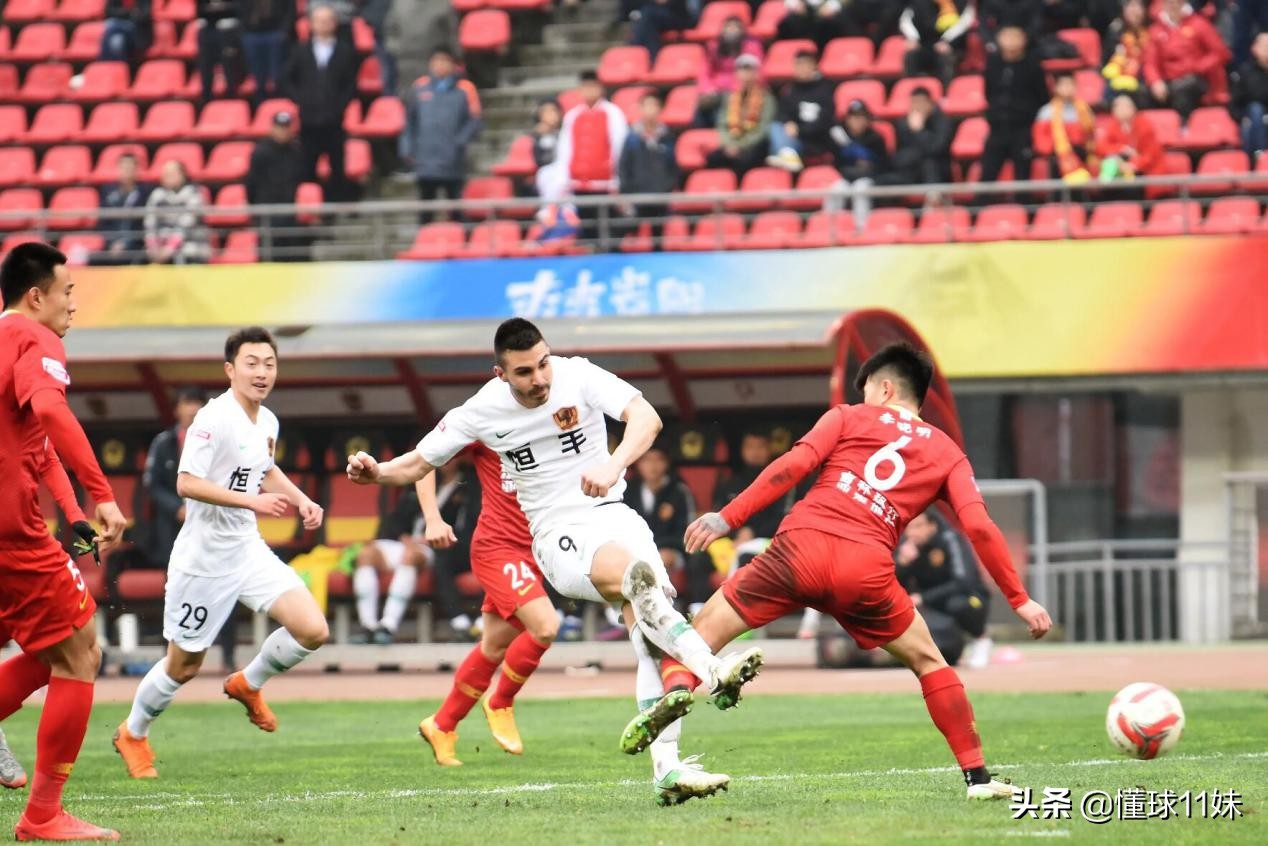 耶拉维奇水平如何（ 58同城中甲：耶拉维奇两开花 老乡给他挣足面子 新工作有着落了？）