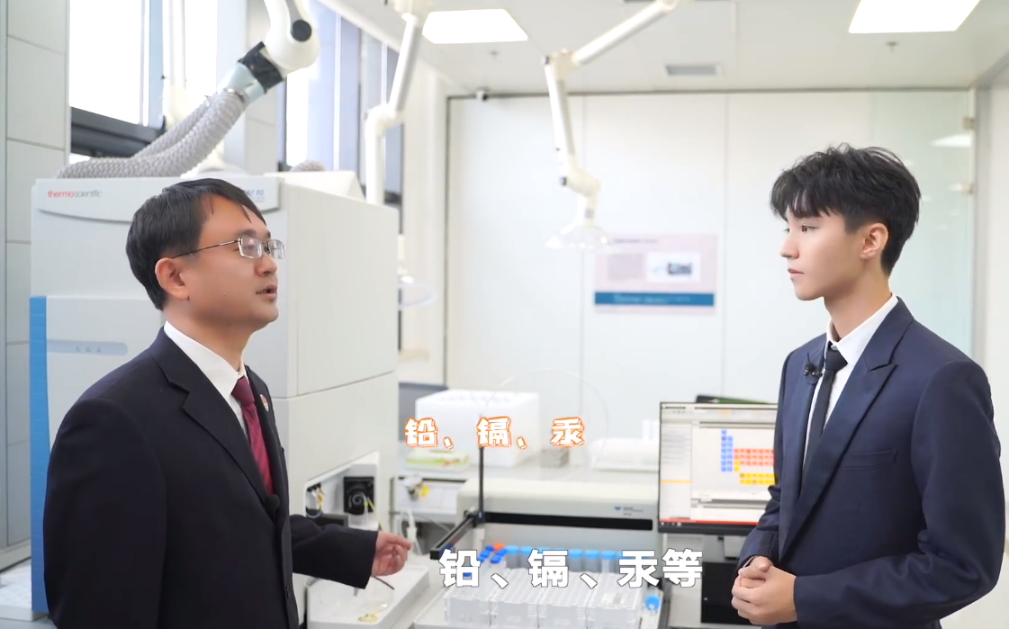 王俊凯有出息了，首次担任公益形象大使，国家级别的正能量偶像
