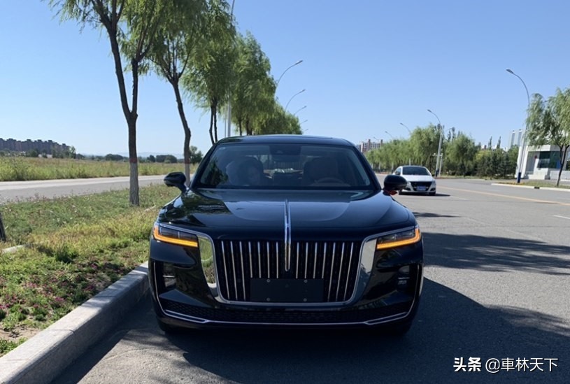 看了一年的红旗H9终于下决心买了，开三天就有一堆感悟，诸位且听