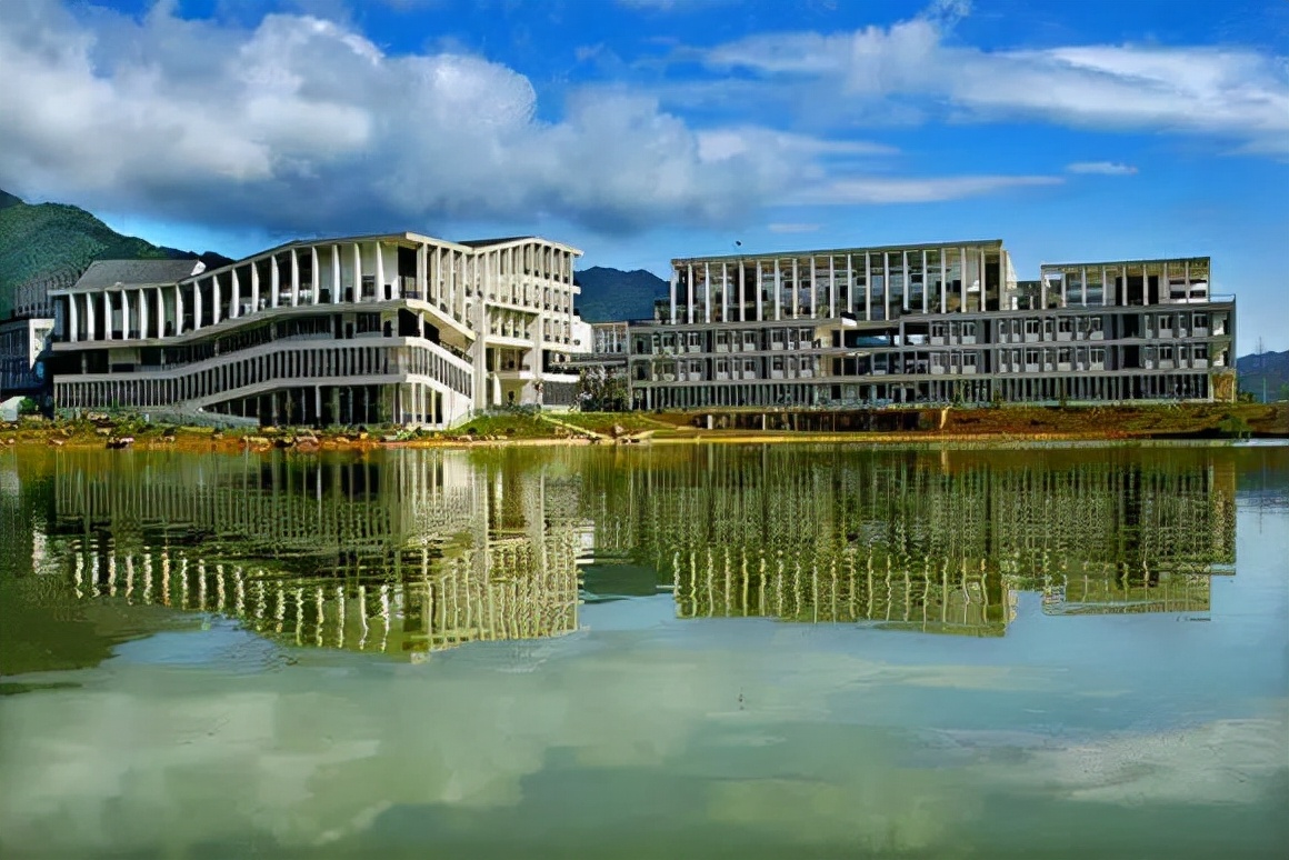 分数不高性价比高的省部共建高校，桂林电子科技大学艺考政策解读