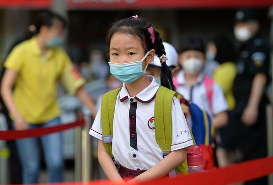 2021年多地中小学暑假时间公布，与往年有所差距，补课班发了愁