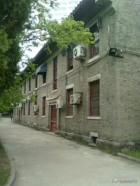 百年名校南京大学一日游，八年前的老照片带你回忆南大