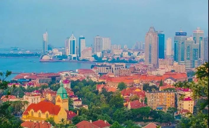 青岛：干杯，都在啤酒里~