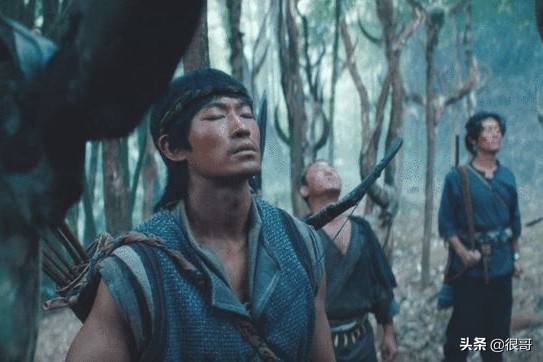 云南虫谷中的高光配角：王奎荣是国家一级演员，胡晓光是北电老师