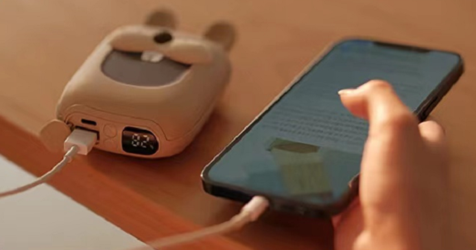 冬天出门带它就够！素乐质造×zoyzoii联合新品暖手充电二合一神器