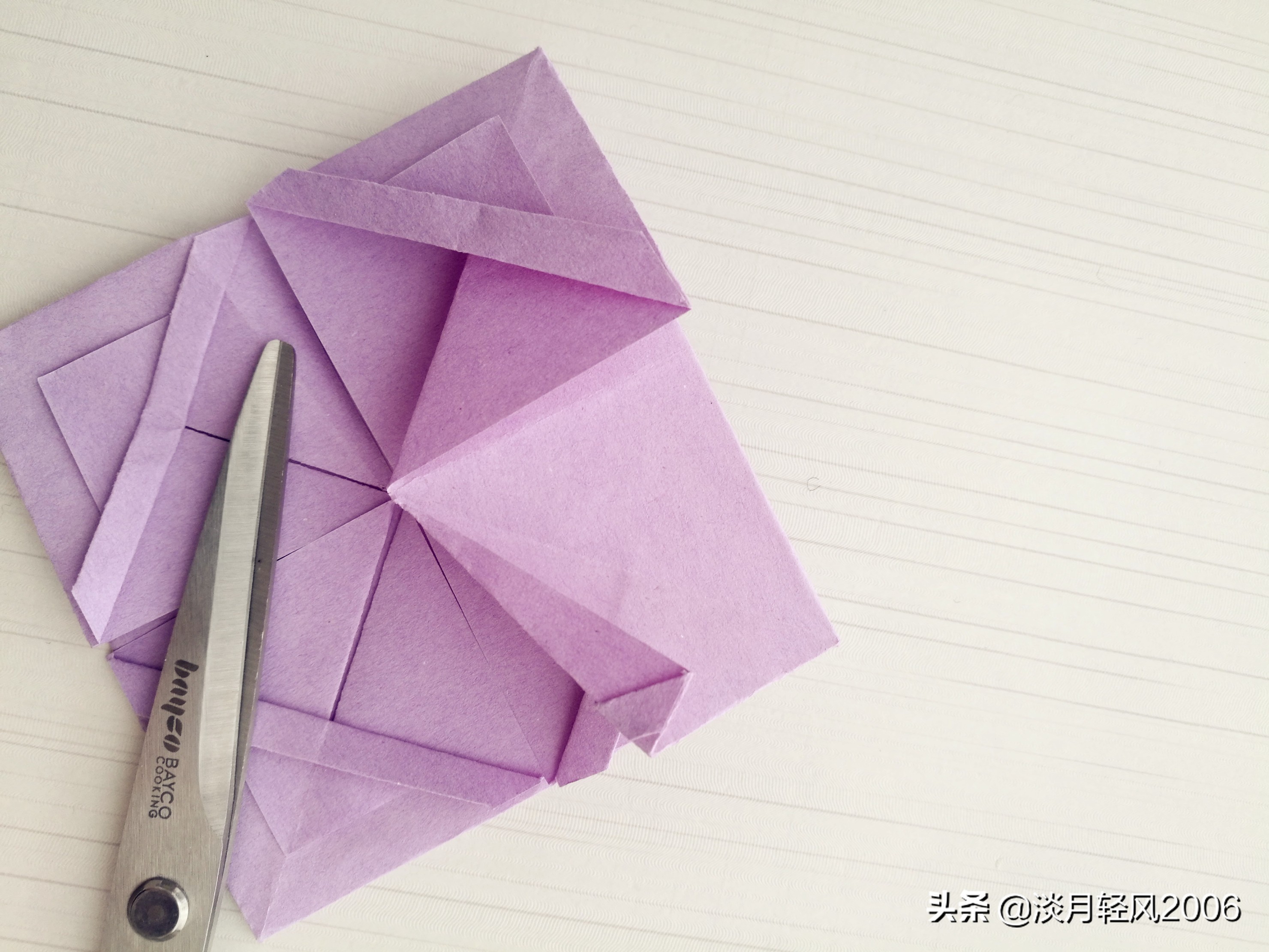 折纸教程，手把手教你折一个小花篮，体验自己动手的乐趣
