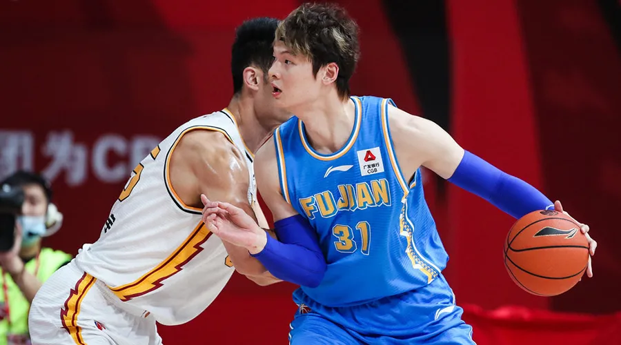 上海大鲨鱼nba为什么(王哲林和上海大鲨鱼，他们为什么彼此需要？)