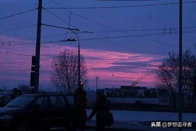 一毛不拔非吝啬，是心门紧锁，连善意都难入。