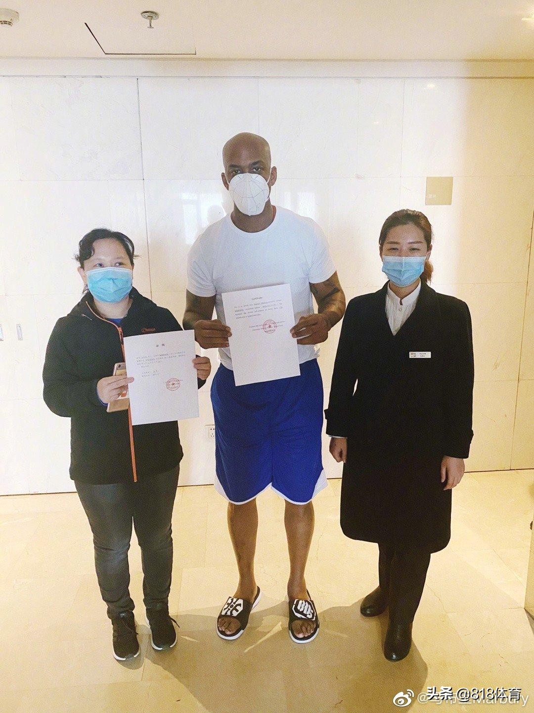 马布里入中国籍了吗（遵纪守法!马布里从美国回京结束14天隔离,居委会大妈夸他表现优秀）