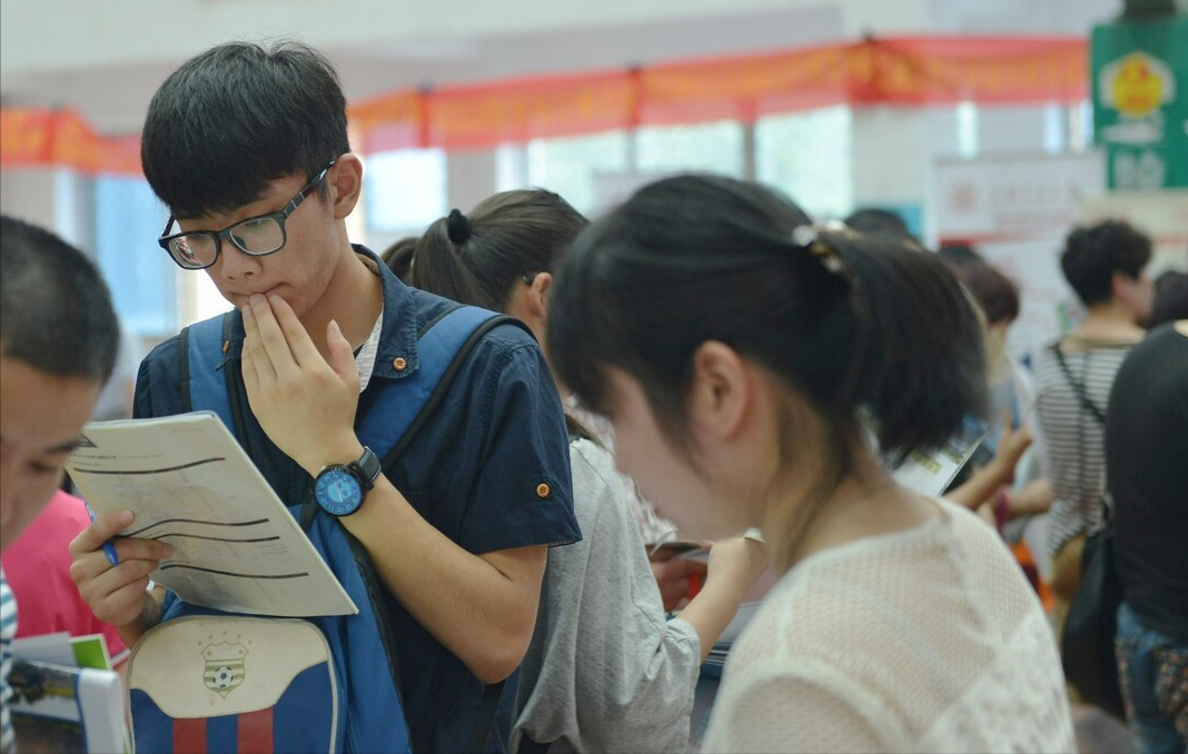 河北这所二本大学名气不大，录取分不高，毕业生却多数拿铁饭碗