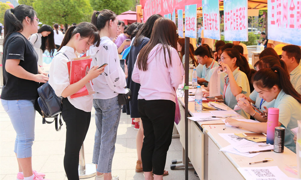 三所因名字被“看轻”的211大学，过500分就有机会，高考生别错过