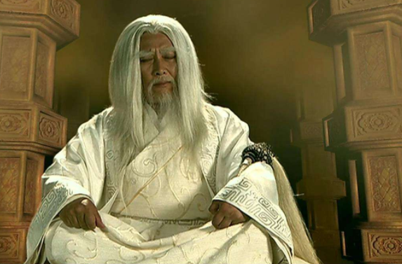 先是打败巨灵神与哪吒,再是推翻了八卦炉,将太上老君搡倒在地,最后打