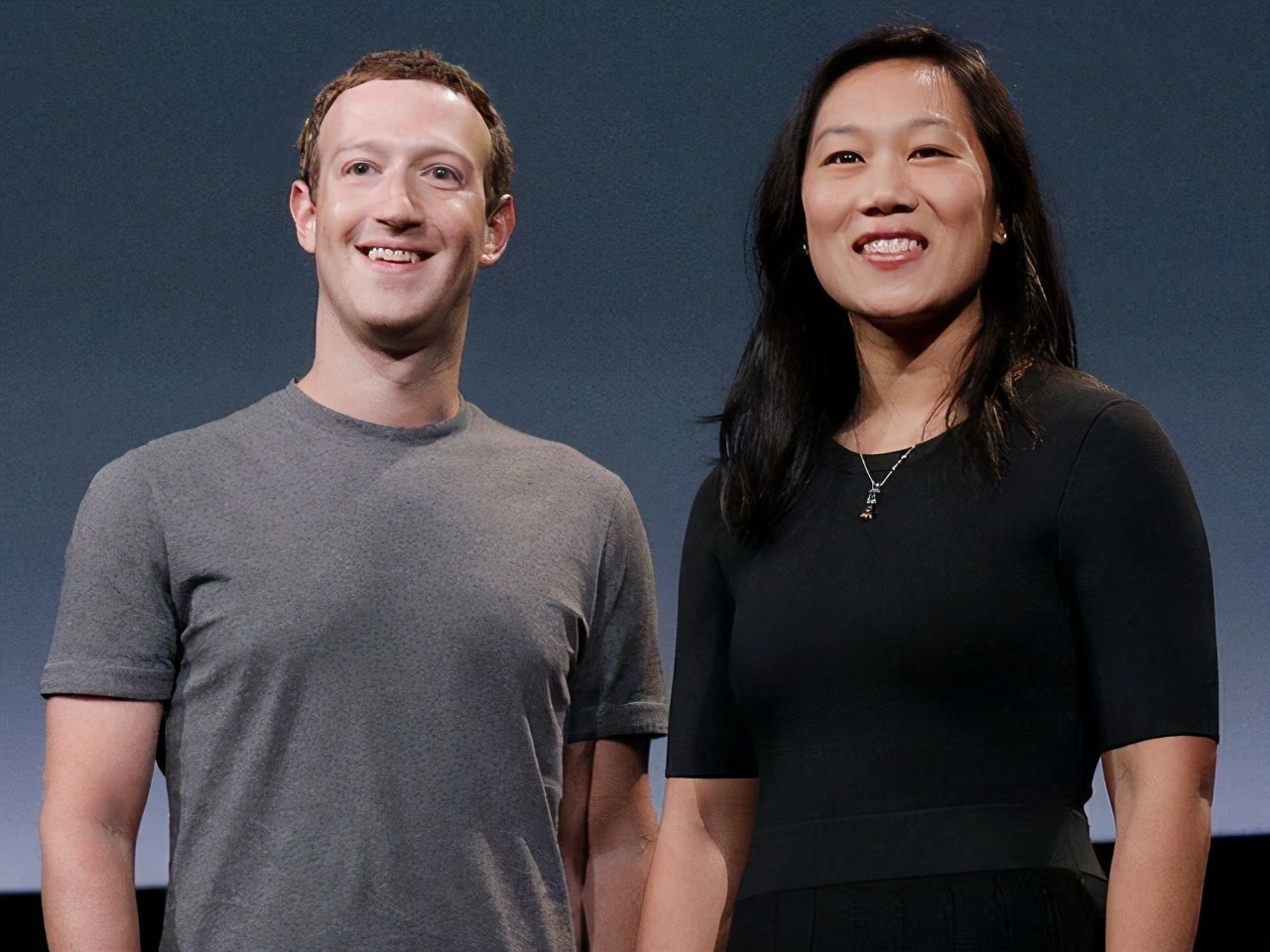 脸书市值达5.5万亿，最大赢家并非扎克伯格，而是中国李嘉诚