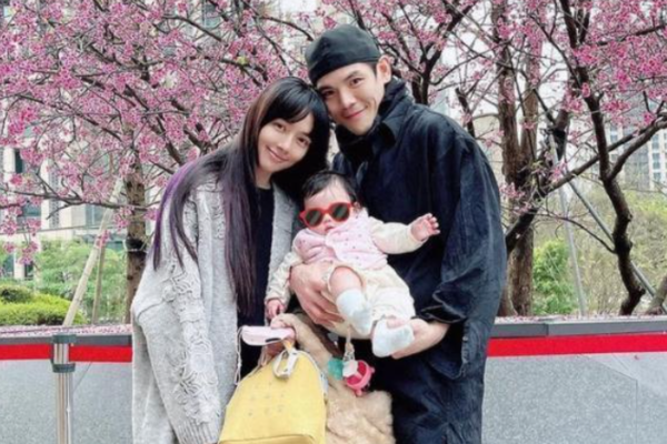 16岁赚钱养家22岁立遗书，为怀孕生吃田鸡，林依晨的苦远不止于此