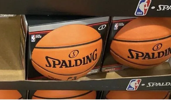 nba為什么要節約斯伯丁（斯伯丁與NBA正式分道揚鑣，那么誰將上位呢？）