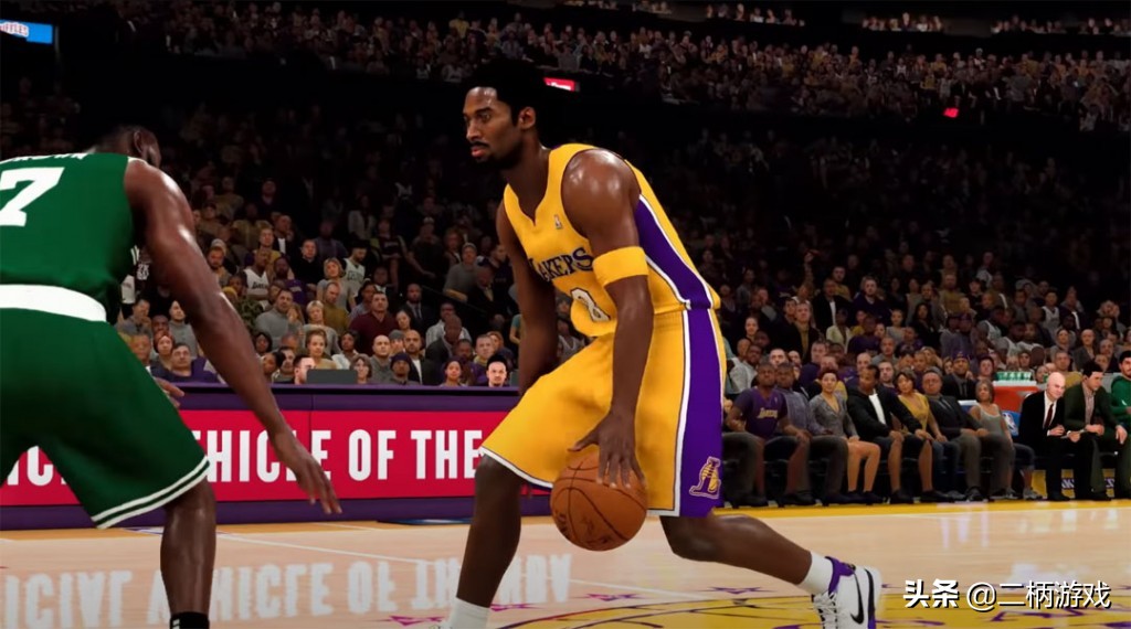 nba2k21科比动画是哪些(《NBA 2K21》本世代版游玩体验：改变与困局并存)