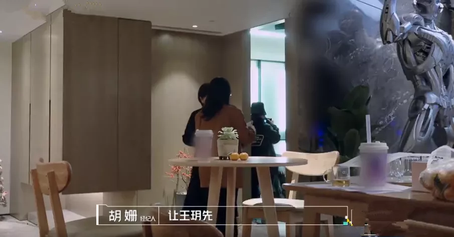 张翰临阵换题难哭实习生，给明星打工，到底有多难？