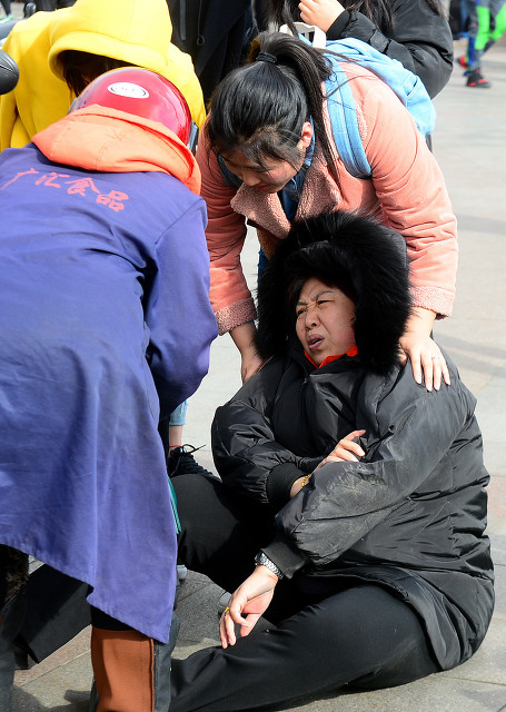 有些老人是不是不值得尊重