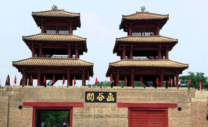 青岛八大关景区，其实有十个关，有的关不是军事要塞而是钞关