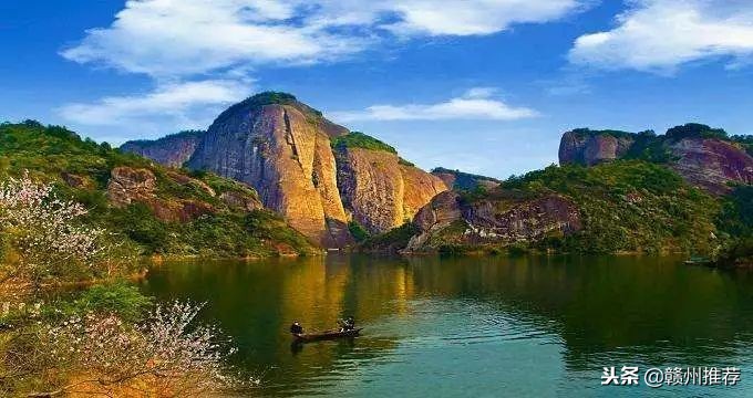 重温毛主席诗词：踏遍青山人未老，风景这边独好