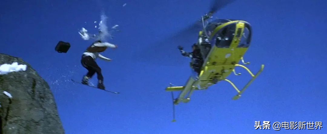 成龙票房收入最高的“简单任务”是国际版84分钟，比香港版少23分钟。