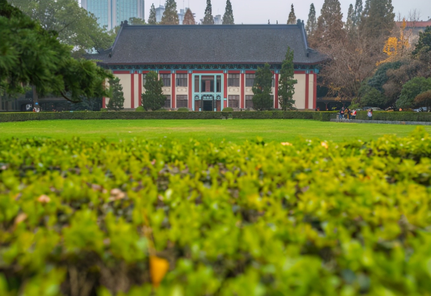 国内师范高校排名，分成3个档次，2021届的考生不要弄混了顺序