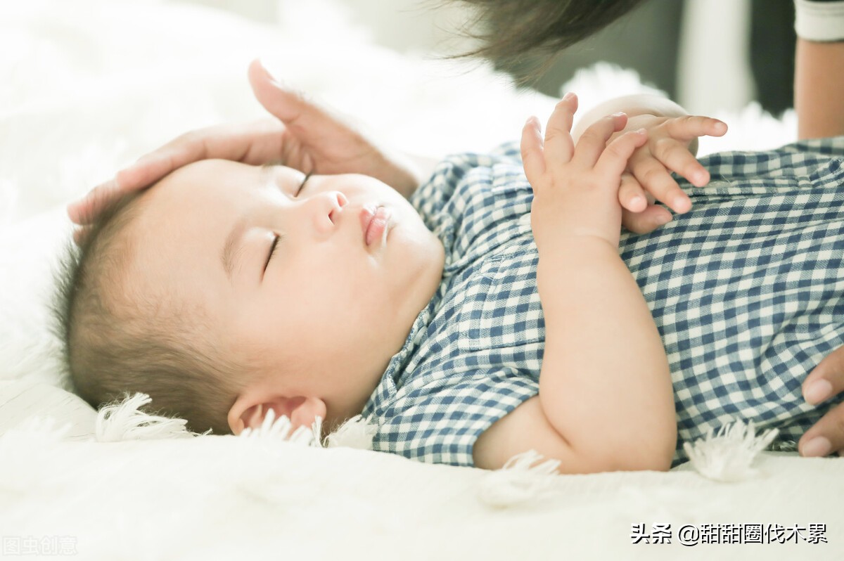 白天睡觉晚上闹，新生儿睡眠怎么搞？5招帮你搞定“睡渣”宝宝