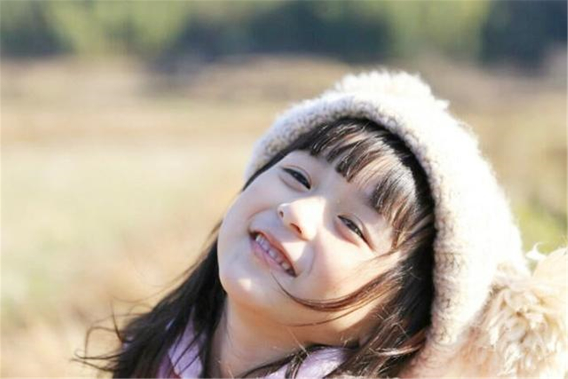 贾静雯女儿布布图片(2岁出道年入百万) - 赤虎壹号
