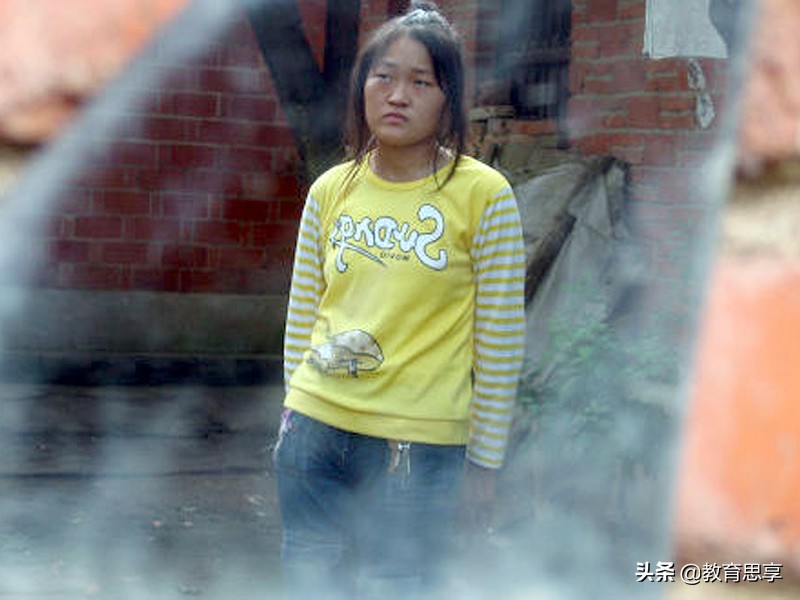 河南女孩高考114分，以8000字作文抨击考试制度，亲手毁了人生