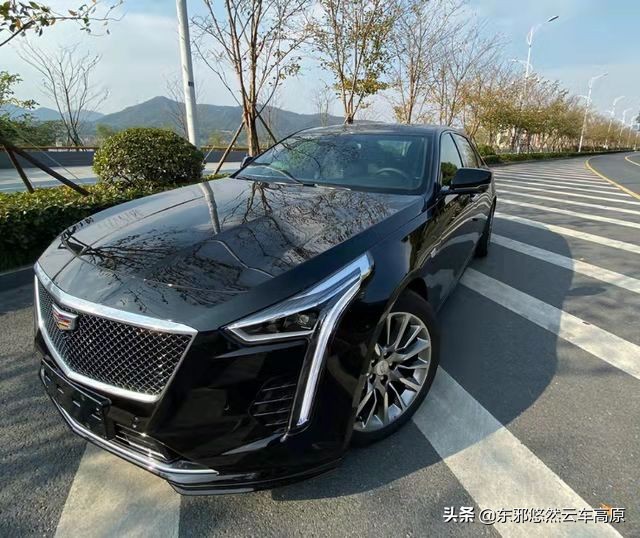 凱迪拉克ct6,標配2.0t 10at價格驚豔,月薪9000可以買豪車