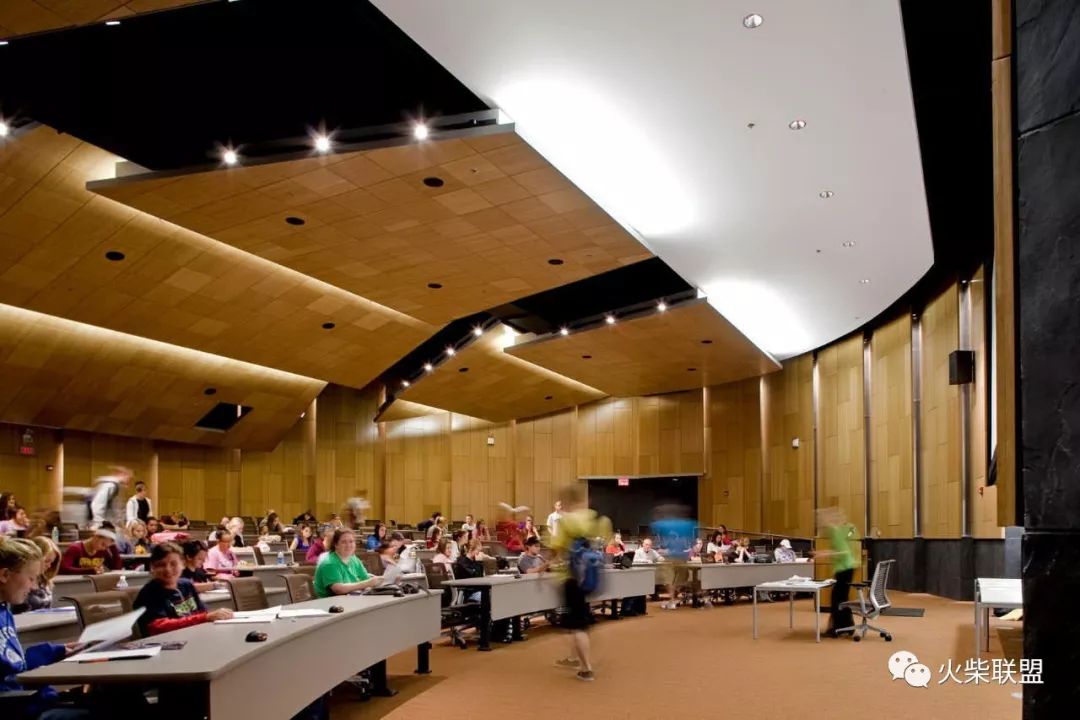 国内外优秀大学校园设计作品，看看别人的大学可以有多美