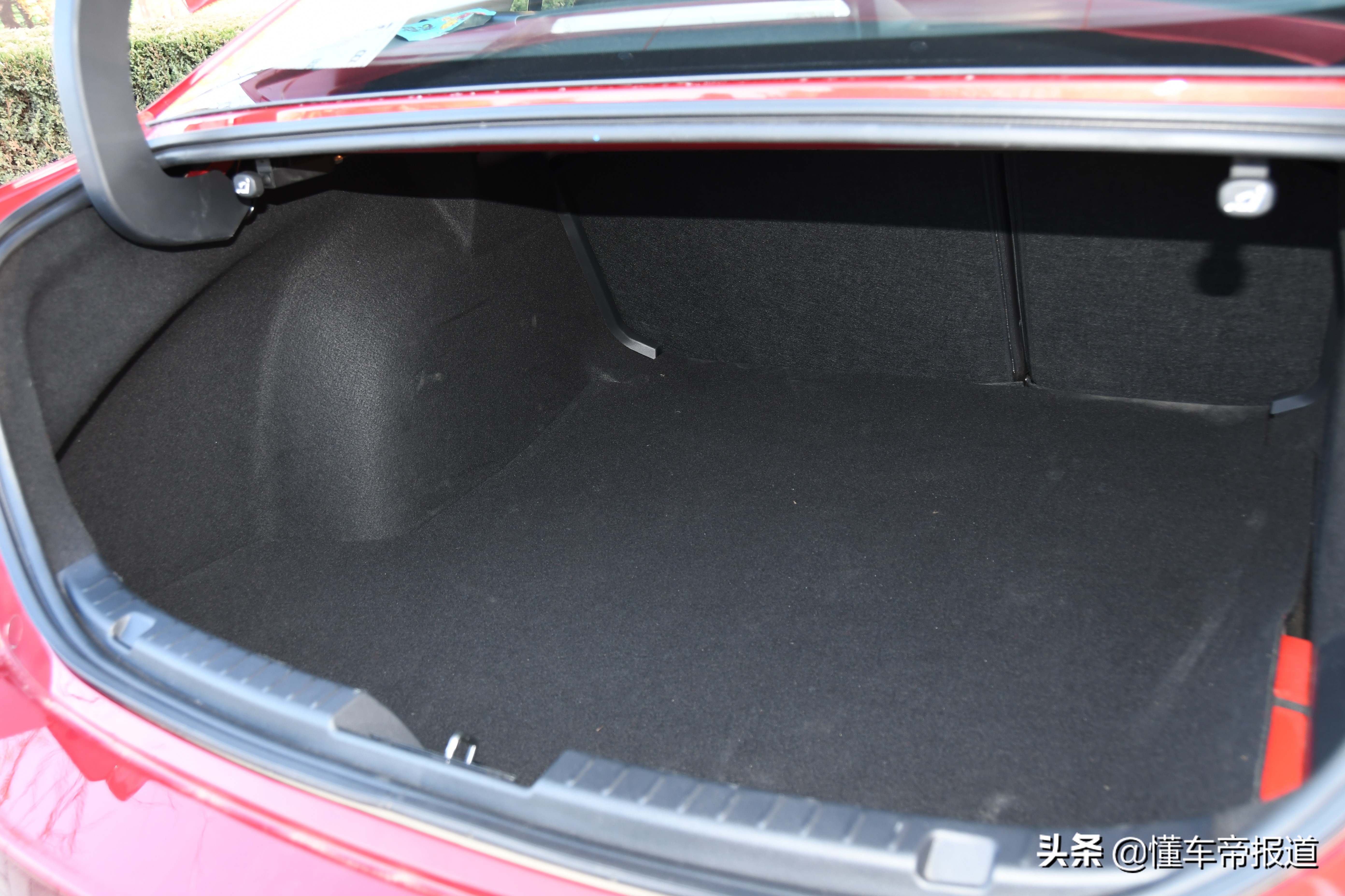 次世代的进化 试驾新一代马自达3 昂克赛拉2.0L