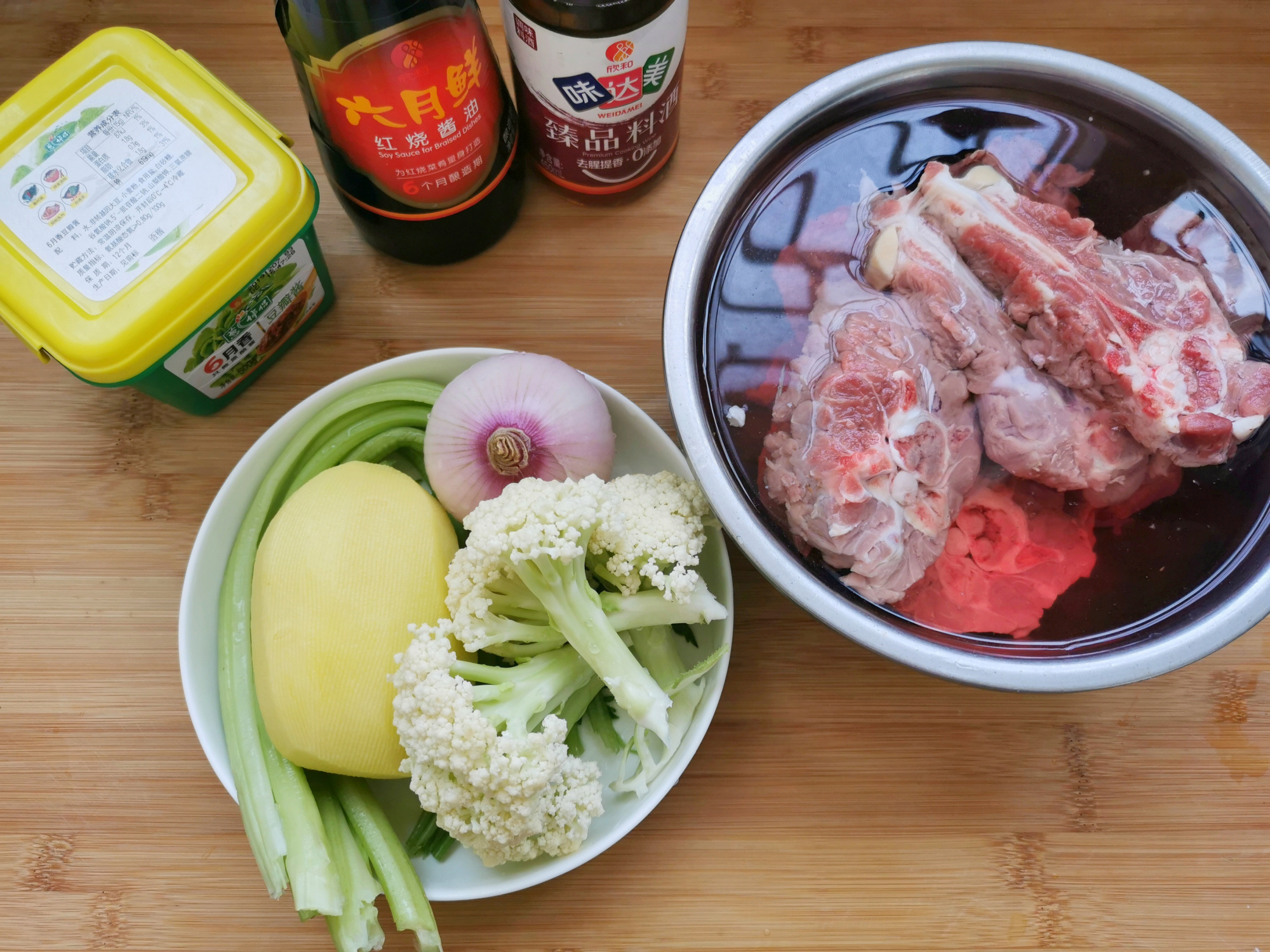 天冷，羊蝎子要多吃，比牛肉便宜，比猪肉低脂，炖一锅滋补又解馋