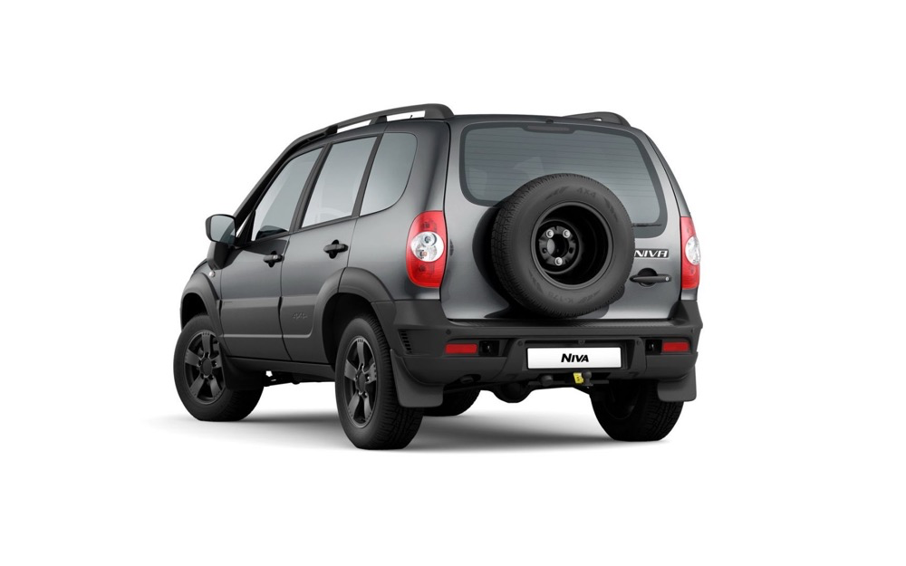 拉达尼瓦(Niva)化身“硬派越野版丰田RAV4”