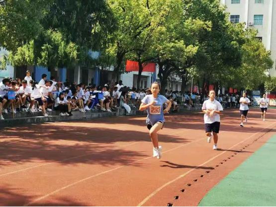 芷江侗族自治縣第二中學(xué)校運會(圖3)