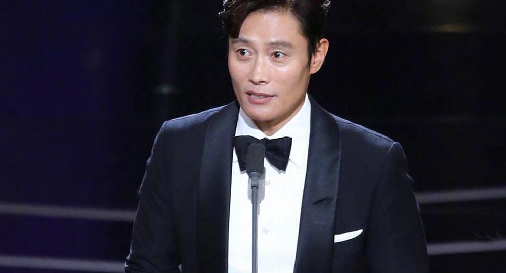 宋慧乔档案("糜烂人生"李秉宪,与宋慧乔卷入丑闻,与李