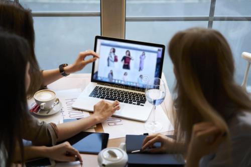 嘉兴职业技术学院圣玛丁时装设计分院-产业学院