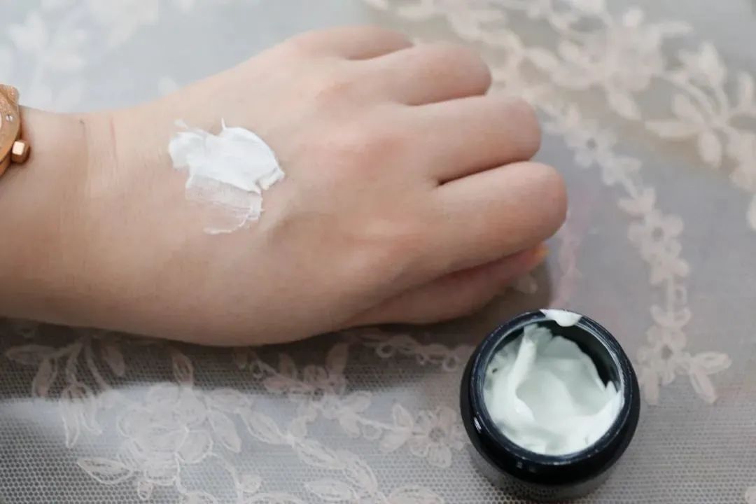 11個小眾好用護膚品牌，凱特、章小蕙同款，一年四季離不開