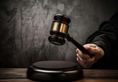 夫妻一方违反忠诚义务向婚外异性大额转款，配偶可主张全额返还