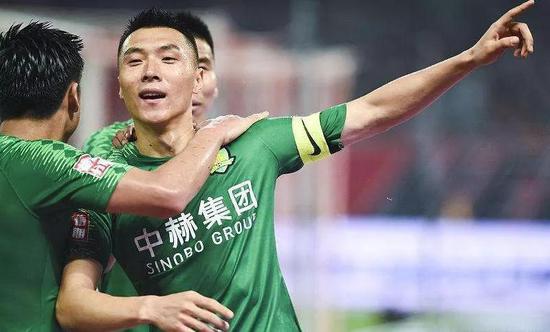 国安就收到一个坏消息(决战申花之前，国安接连收到3个坏消息，中超争冠需要奇迹发生)