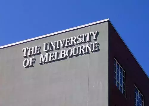 “我收到澳洲排名第一学校的offer啦!”