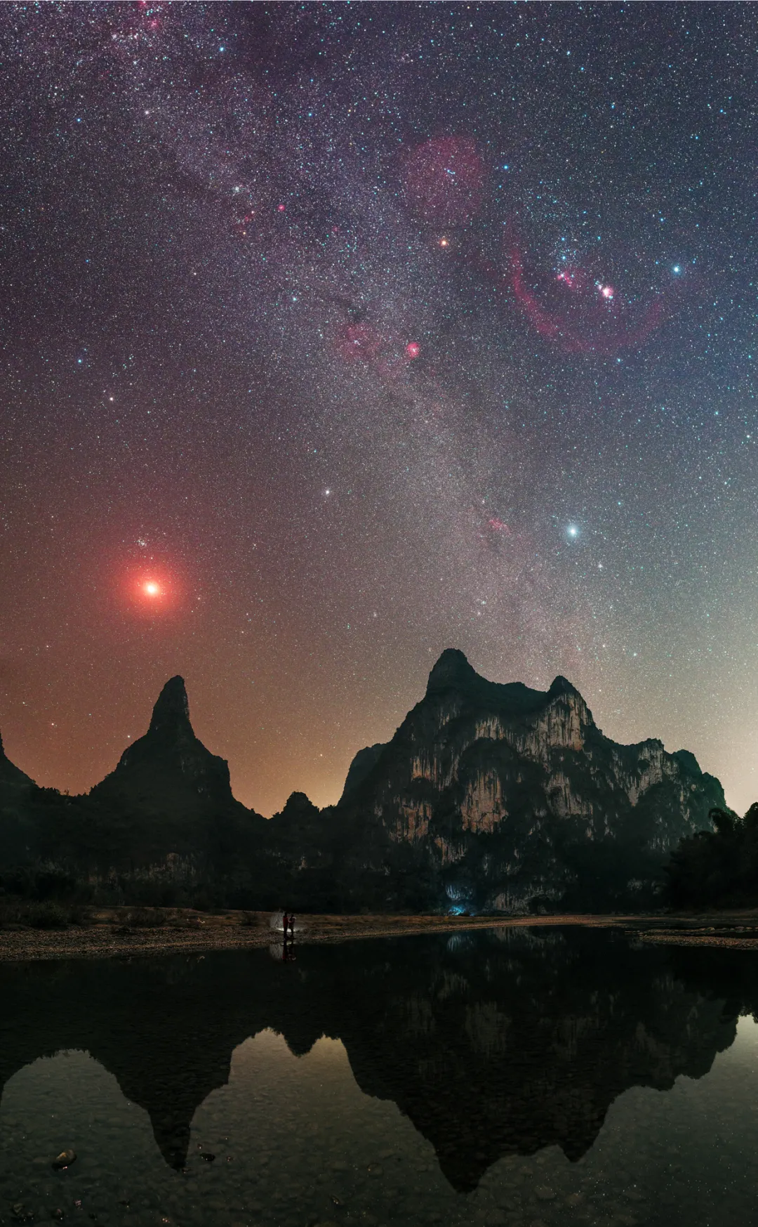 "追星"8年,广西摄影师拍下璀璨星河,让无数人领略星空震撼之美