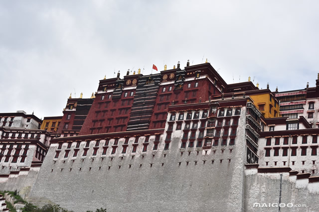 西藏十大最适合中老年人去的景点 西藏中老年人旅游景点推荐