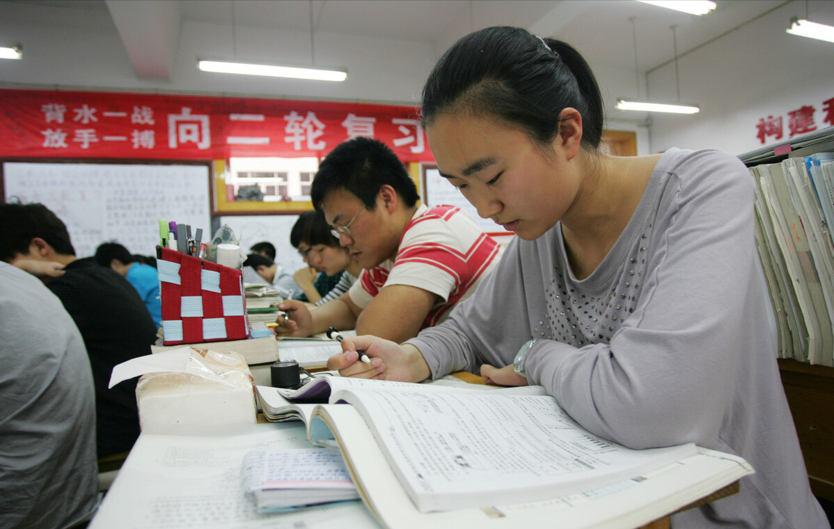 全国重点高中排名出炉，衡水中学仅排第2，榜首当之无愧