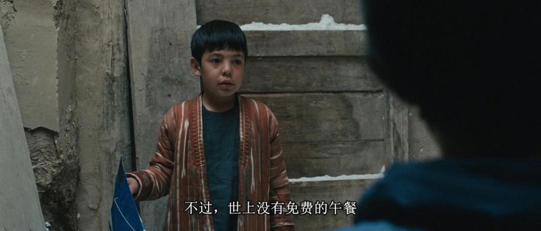 兄弟被强暴，他假装没看见：千万别当爱的炮灰，叫人心疼