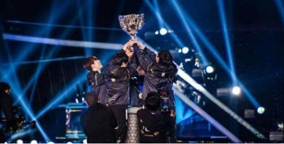 王者荣耀中国vs韩国（中国电竞已领先韩国？来看看《王者荣耀》韩国KZ战队怎么说）