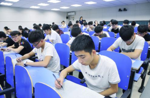 这3个专业算是理科的“王牌”，都是实打实学技能，就业率较高